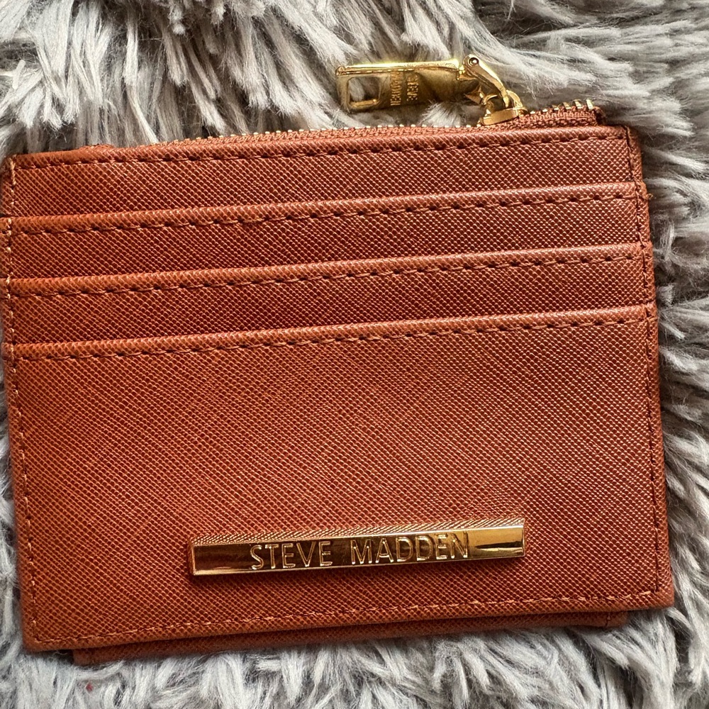 Steve Madden Tan Card Wallet